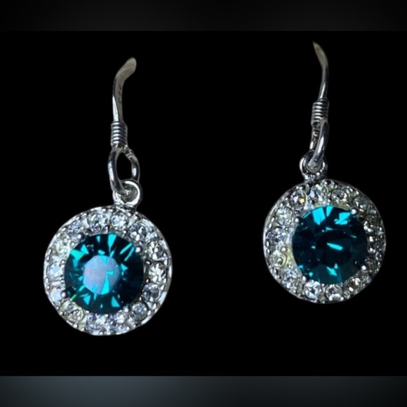 Sterling SILVER Emerald CZ GRN Center Stone Rhinestones Accents - Picture 8 of 8